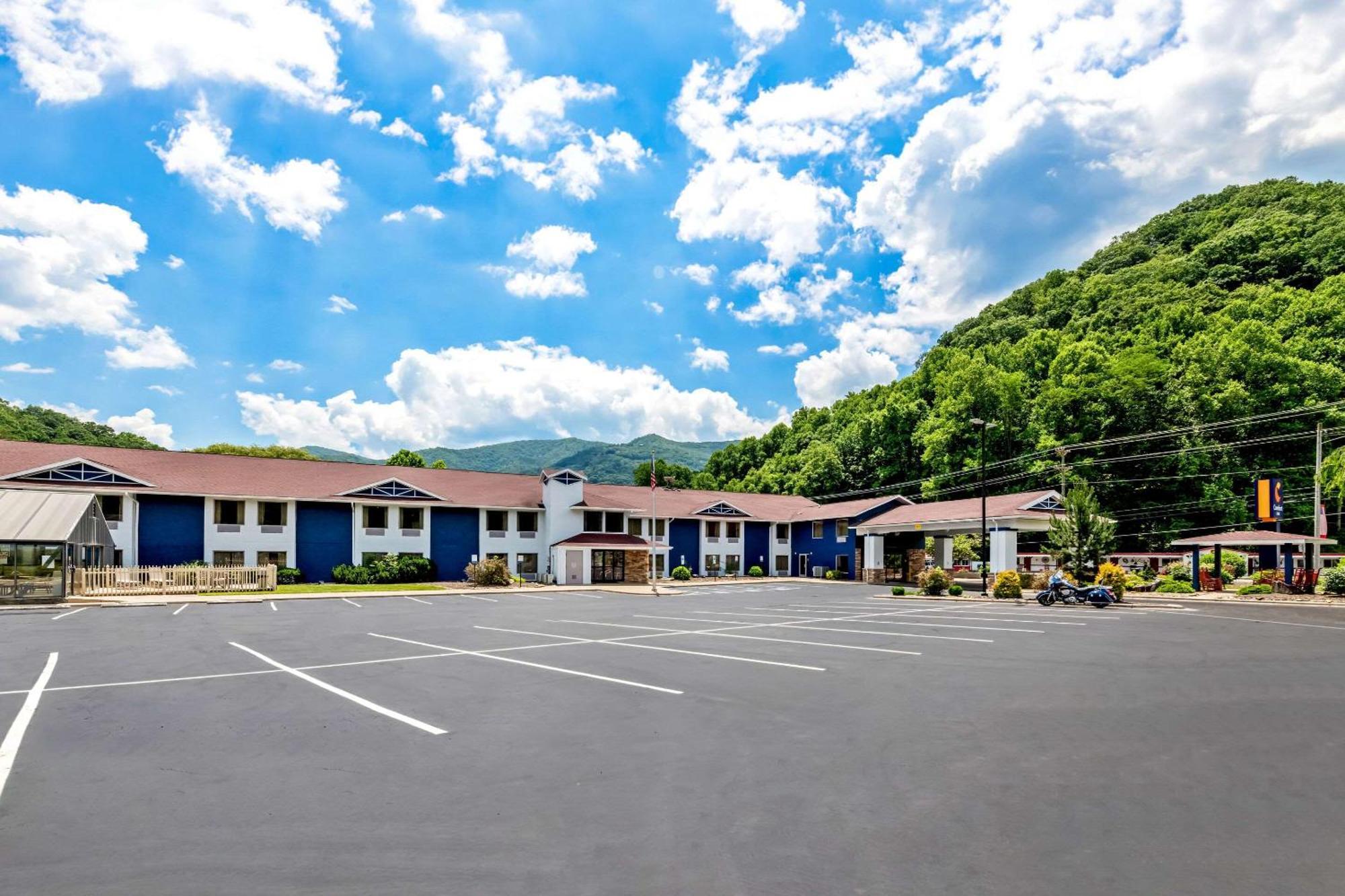 Comfort Inn Near Great Smoky Mountain National Park Maggie Valley Extérieur photo